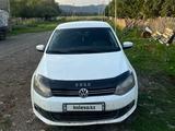 Volkswagen Polo 2011 года за 2 700 000 тг. в Усть-Каменогорск – фото 2