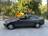 Opel Vectra 1995 года за 1 800 000 тг. в Шымкент – фото 4