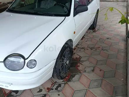 Toyota Corolla 2000 года за 1 200 000 тг. в Алматы – фото 2
