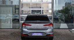 Hyundai Elantra 2019 года за 8 190 000 тг. в Астана – фото 4