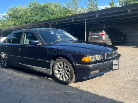 BMW 728 1997 года за 3 000 000 тг. в Алматы – фото 2