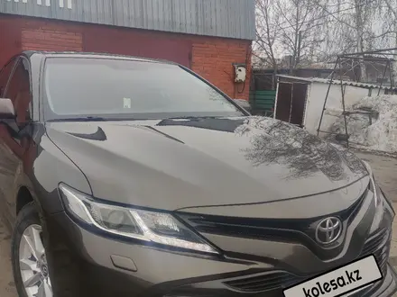 Toyota Camry 2018 года за 12 700 000 тг. в Петропавловск
