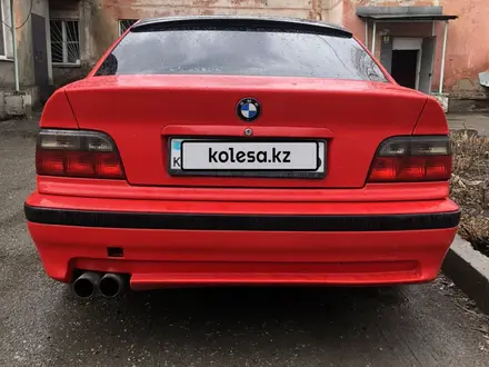 BMW 318 1994 года за 1 800 000 тг. в Усть-Каменогорск – фото 2