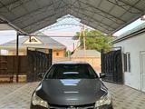 Toyota Camry 2016 года за 10 200 000 тг. в Жетысай – фото 2