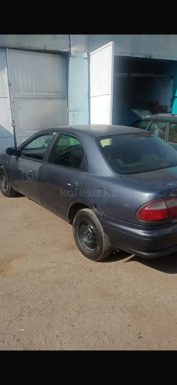 Mazda 323, 1997