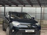 Toyota RAV4 2018 годаүшін10 500 000 тг. в Алматы – фото 3