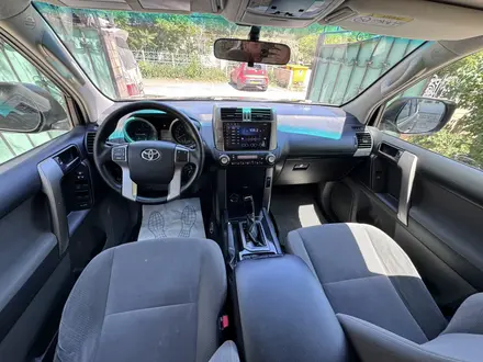 Toyota Land Cruiser Prado 2013 года за 15 400 000 тг. в Актау – фото 11