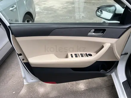Hyundai Sonata 2014 года за 5 800 000 тг. в Алматы – фото 17