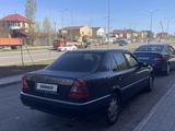 Mercedes-Benz C 220 1993 года за 1 150 000 тг. в Астана – фото 4