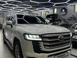 Toyota Land Cruiser 2022 года за 39 000 000 тг. в Шымкент