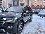 Toyota Land Cruiser 2018 года за 36 000 000 тг. в Астана – фото 5