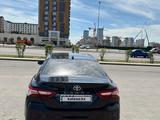 Toyota Camry 2020 года за 15 900 000 тг. в Астана – фото 4