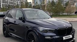 BMW X5 2020 года за 30 800 000 тг. в Астана – фото 4