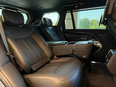 Land Rover Range Rover Autobiography 2026 года за 144 257 000 тг. в Актобе – фото 15