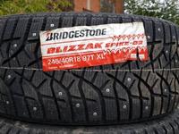 Шины Bridgestone 245/40/r18 Spike-02 за 96 000 тг. в Алматы