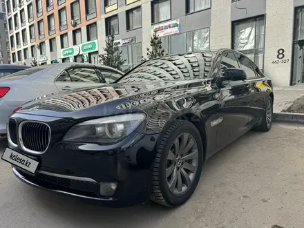 BMW 740 2009 года за 8 200 000 тг. в Астана – фото 2