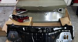 Крышка багажника на Toyota Corolla 2022 за 5 000 тг. в Алматы – фото 3