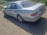 Mercedes-Benz E 280 1998 года за 1 800 000 тг. в Алматы – фото 2