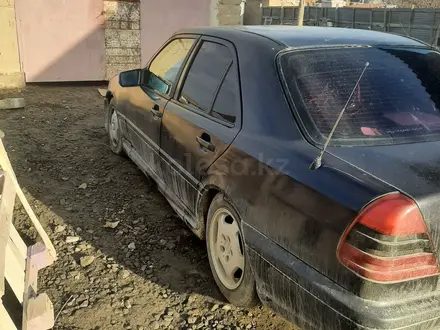 Mercedes-Benz C 220 1996 года за 1 200 000 тг. в Кызылорда – фото 4