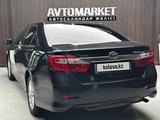 Toyota Camry 2013 годаүшін7 100 000 тг. в Актобе – фото 5