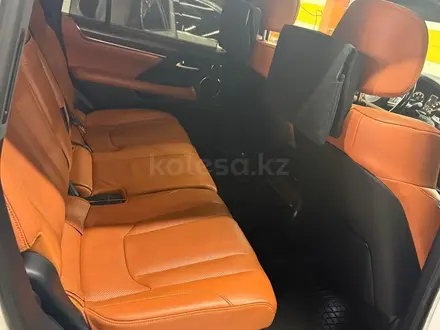 Lexus LX 570 2016 года за 36 800 000 тг. в Алматы – фото 5