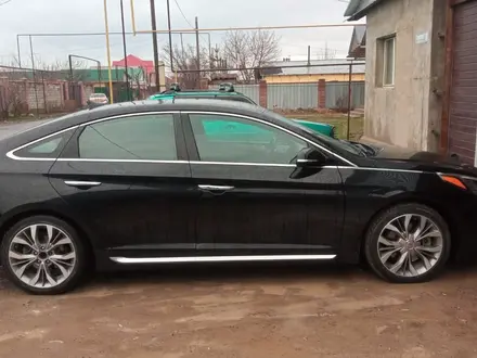 Hyundai Sonata 2015 года за 5 380 000 тг. в Урджар – фото 3