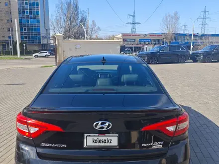Hyundai Sonata 2015 года за 5 380 000 тг. в Урджар – фото 6