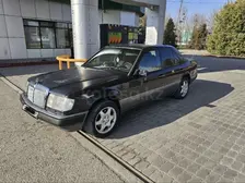 Mercedes-Benz E-Class, 1993