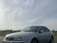 Ford Mondeo, 2003