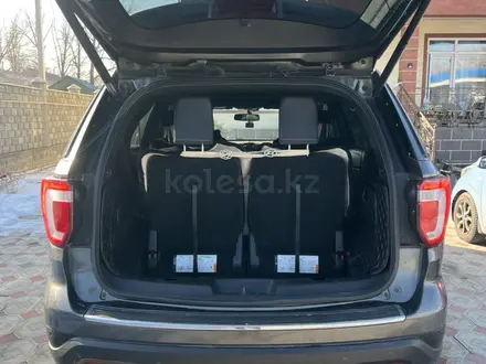 Ford Explorer 2018 года за 16 900 000 тг. в Алматы – фото 10