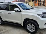 Toyota Land Cruiser Prado 2021 года за 25 500 000 тг. в Атырау – фото 2