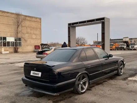 BMW 525 1994 года за 1 500 000 тг. в Шу – фото 5