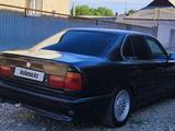 BMW 525 1990 годаүшін1 200 000 тг. в Сарыкемер – фото 4