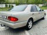 Mercedes-Benz E 280 1996 годаүшін3 420 000 тг. в Караганда – фото 3