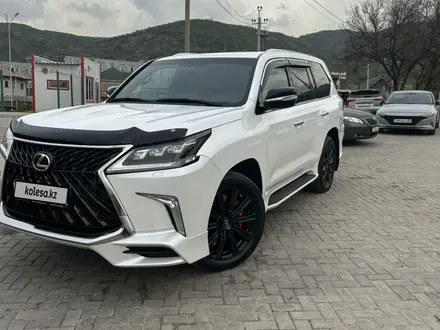 Lexus LX 570 2020 года за 53 000 000 тг. в Алматы