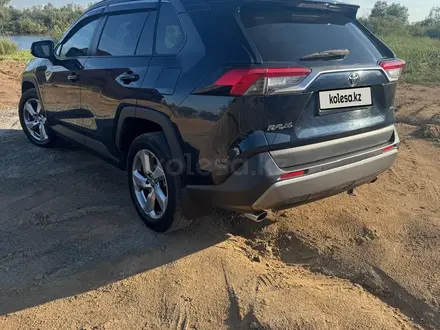 Toyota RAV4 2020 года за 11 000 000 тг. в Астана – фото 6