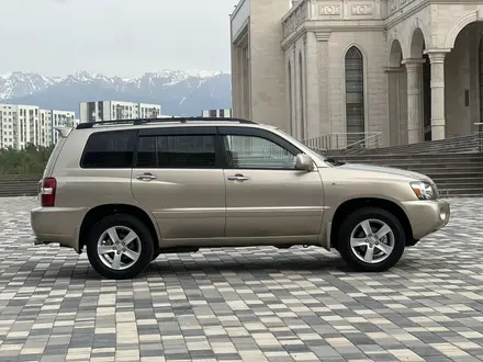 Toyota Highlander 2004 года за 8 200 000 тг. в Алматы – фото 6
