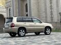 Toyota Highlander 2004 года за 8 200 000 тг. в Алматы – фото 4