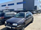 Volkswagen Golf 1993 года за 1 300 000 тг. в Астана