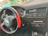 Volkswagen Bora 1999 года за 1 800 000 тг. в Уральск – фото 2