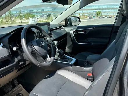 Toyota RAV4 2022 года за 18 500 000 тг. в Астана – фото 13