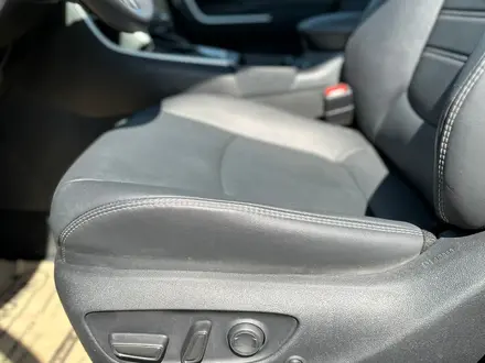 Toyota RAV4 2022 года за 18 500 000 тг. в Астана – фото 26