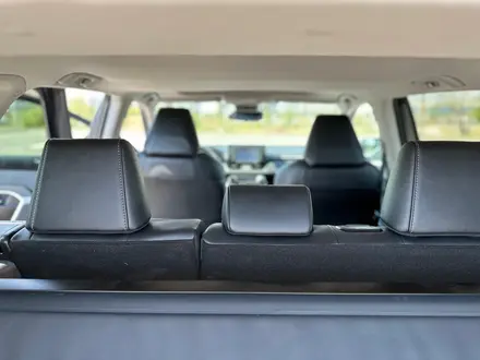 Toyota RAV4 2022 года за 18 500 000 тг. в Астана – фото 32