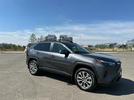 Toyota RAV4 2022 года за 18 500 000 тг. в Астана – фото 53