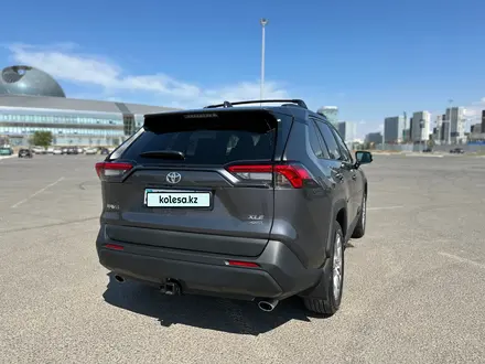 Toyota RAV4 2022 года за 18 500 000 тг. в Астана – фото 56