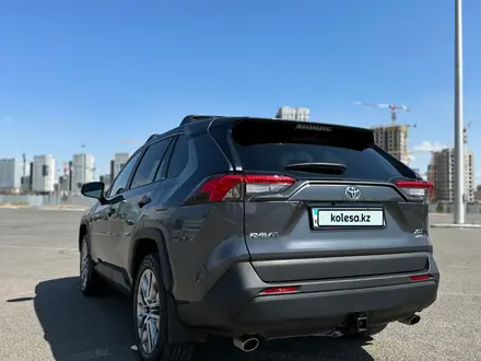 Toyota RAV4 2022 года за 18 500 000 тг. в Астана – фото 66