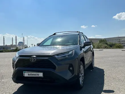 Toyota RAV4 2022 года за 16 990 000 тг. в Астана – фото 69