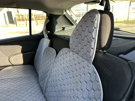 Renault Sandero 2014 года за 3 990 000 тг. в Актобе – фото 11