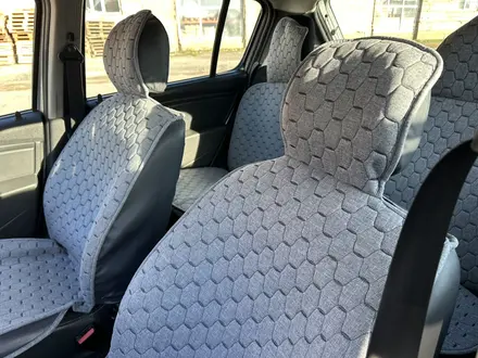 Renault Sandero 2014 года за 3 990 000 тг. в Актобе – фото 13