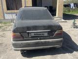 Mercedes-Benz E 280 1994 года за 900 000 тг. в Семей
